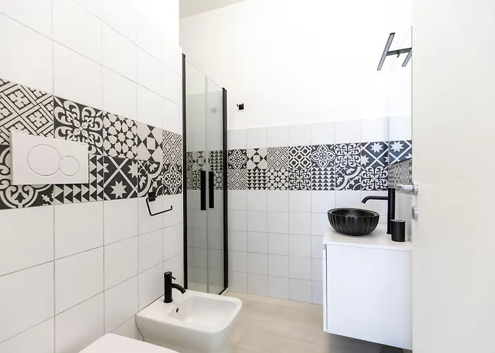 Elysia Oda ve Kahvaltı 3*